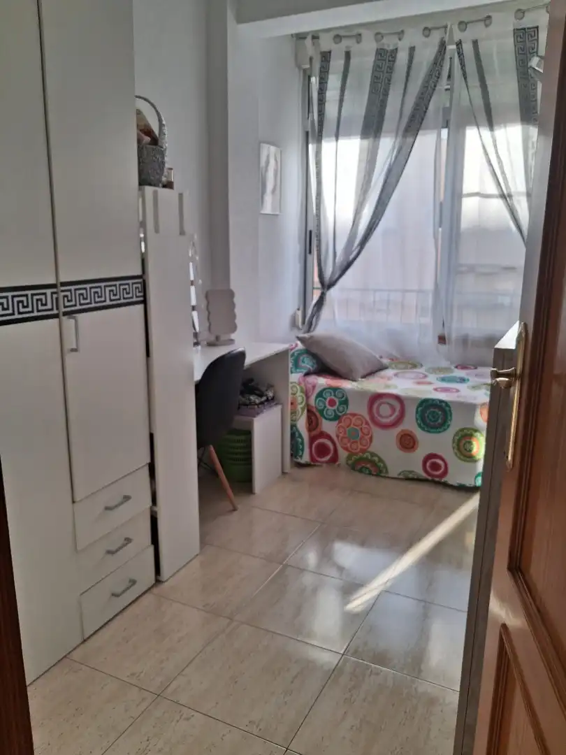 Appartamento con balcone in vendita a Carrer Sidi-Ifni, imagen 7