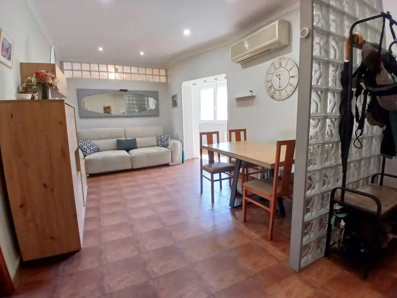 Living room of Flat for sale in Vilanova i la Geltrú  with Heating
