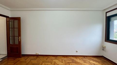 Foto 5 de Piso en venta en Tui-coia, As Travesas - Balaídos, Vigo