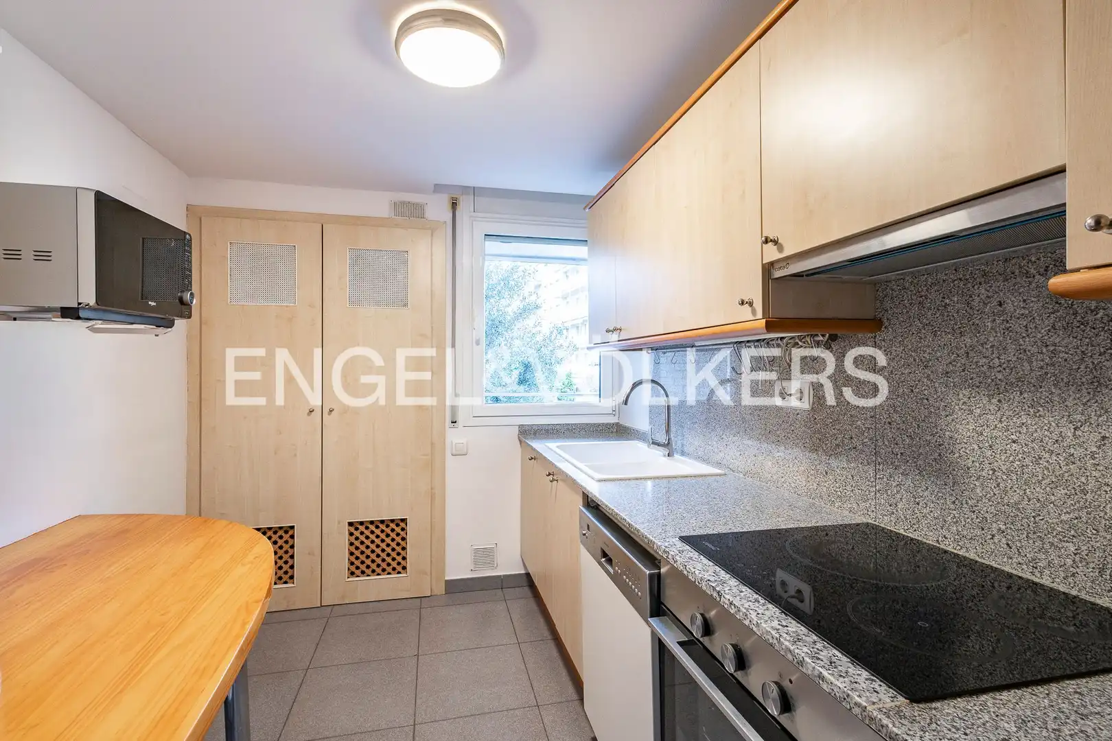Kitchen of Flat for sale in Sant Joan Despí  with Air Conditioner, Heating and Terrace