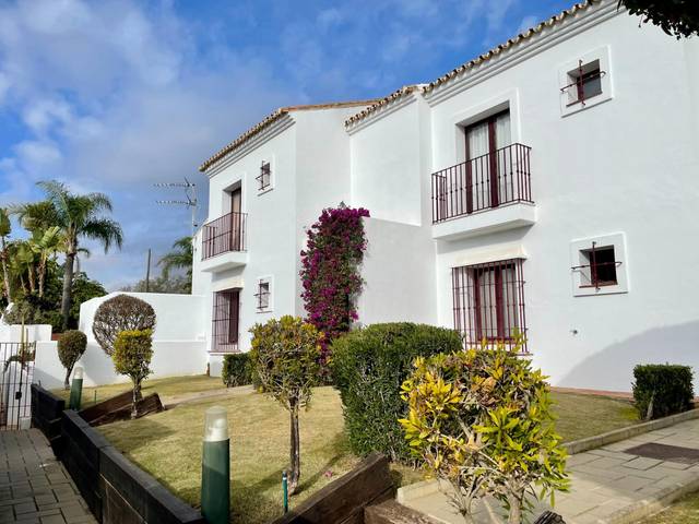 Casa adosada en Alquiler en La Alcaidesa