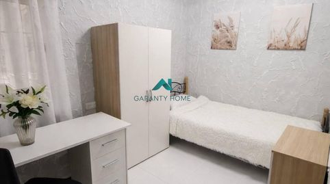 EXCLUSIVO PISO DE 5 HABITACIONES CON ALTA RENTABILIDAD EN CAMPANAR VALENCIA