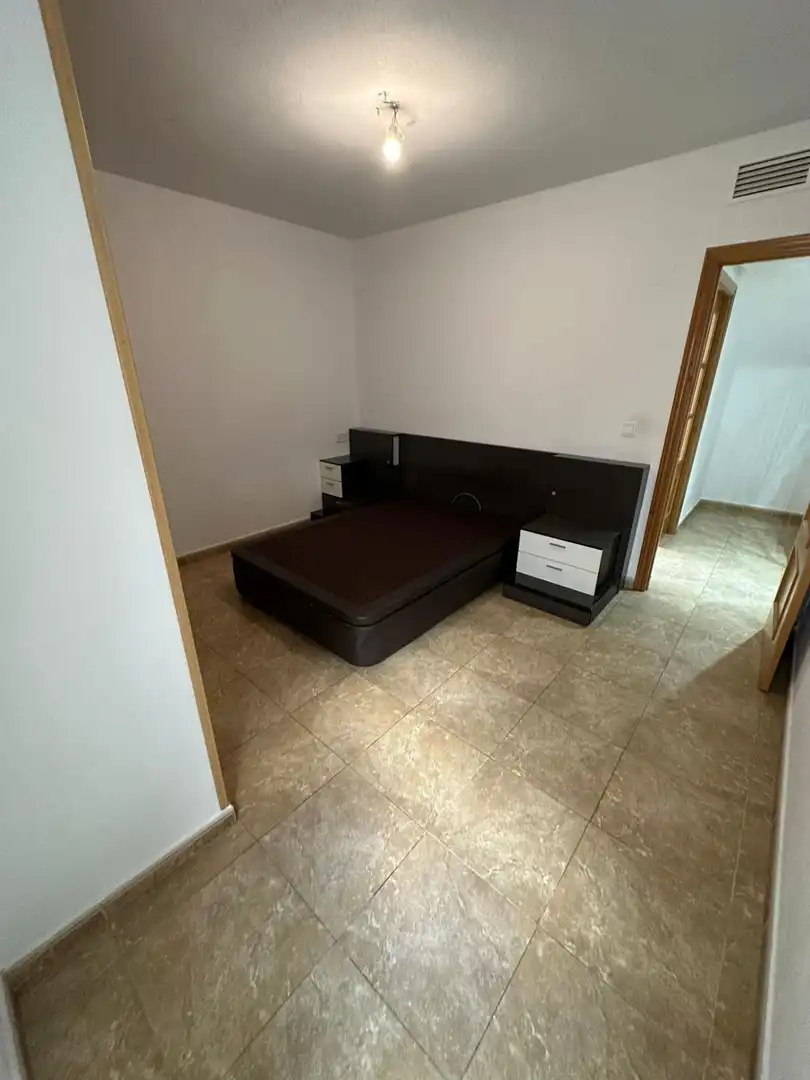 Schlafzimmer von Dachboden zum Verkauf in Murcia mit Klimaanlage, Terrasse und Abstellraum