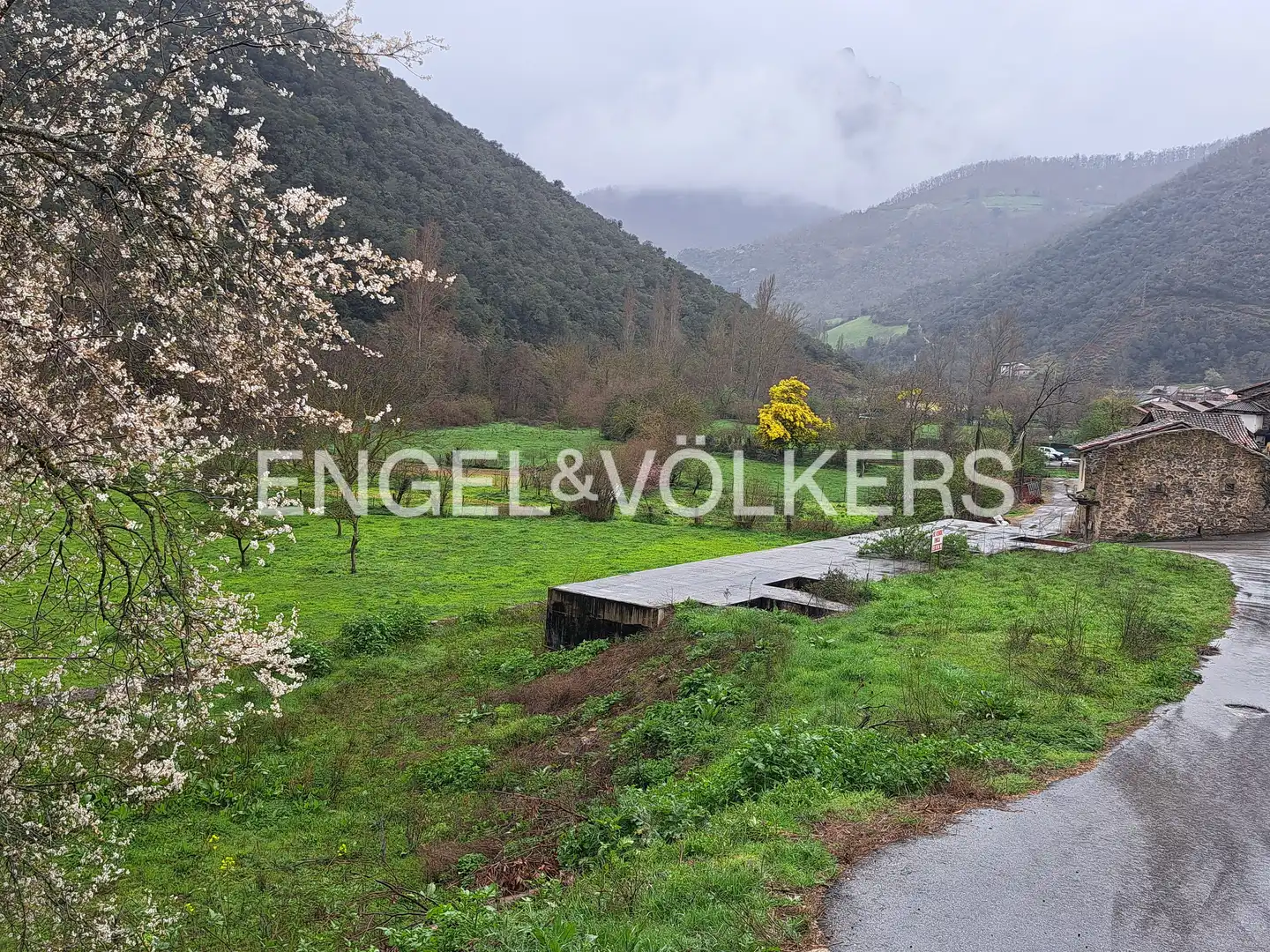 Residencial en venta en Vega de Liébana