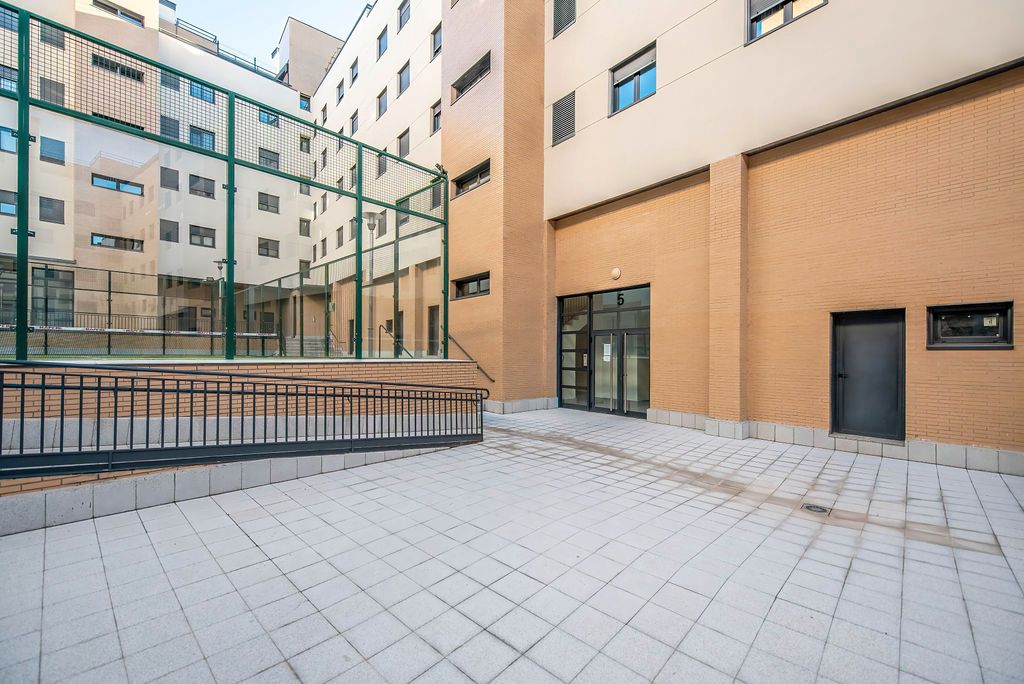 Local en venda a C/ Felipe Guillén, Aranzana