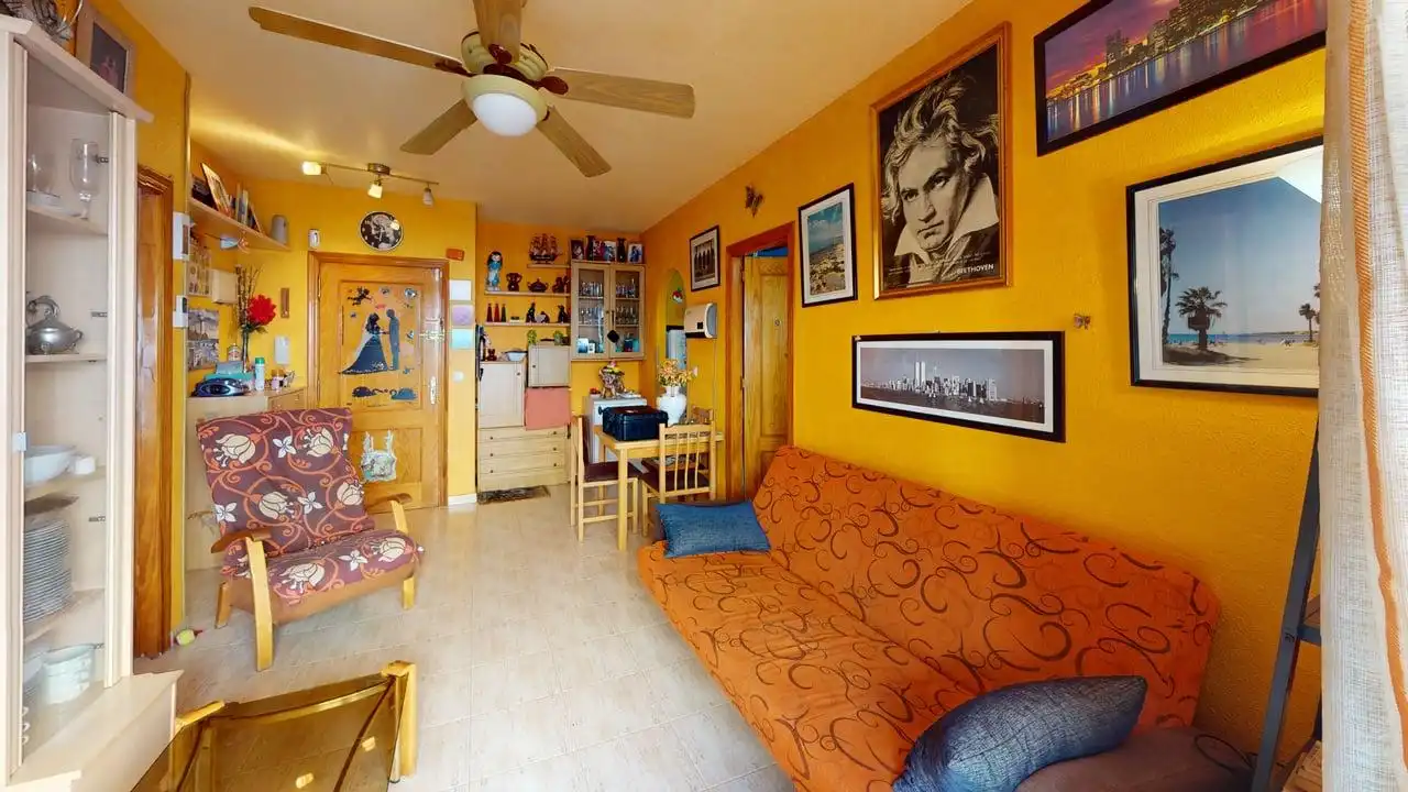 Piso con terraza en venta en Calle San Miguel de Salinas, imagen 6