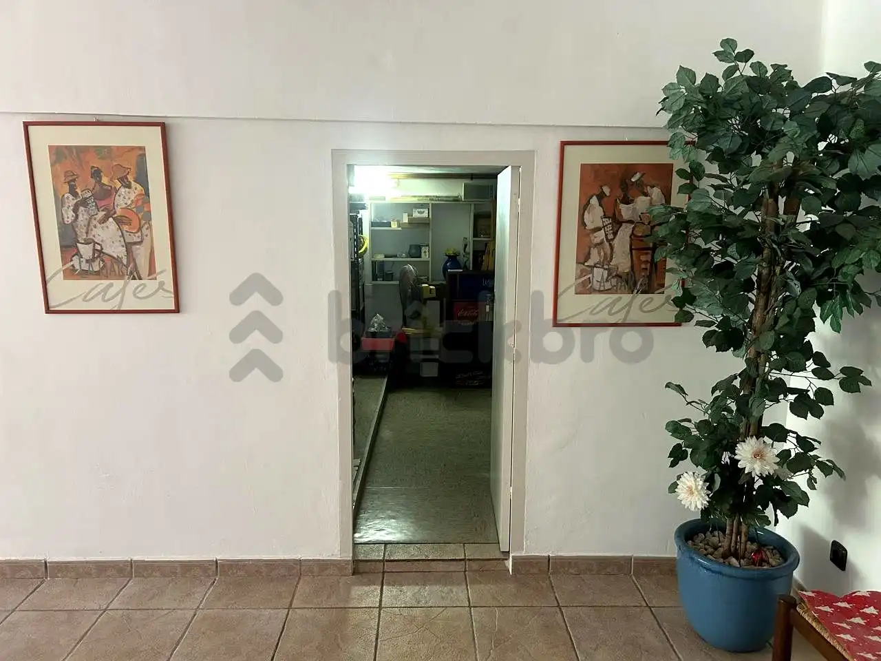 Business premises for sale in De Les Corts Catalanes, imagen 33