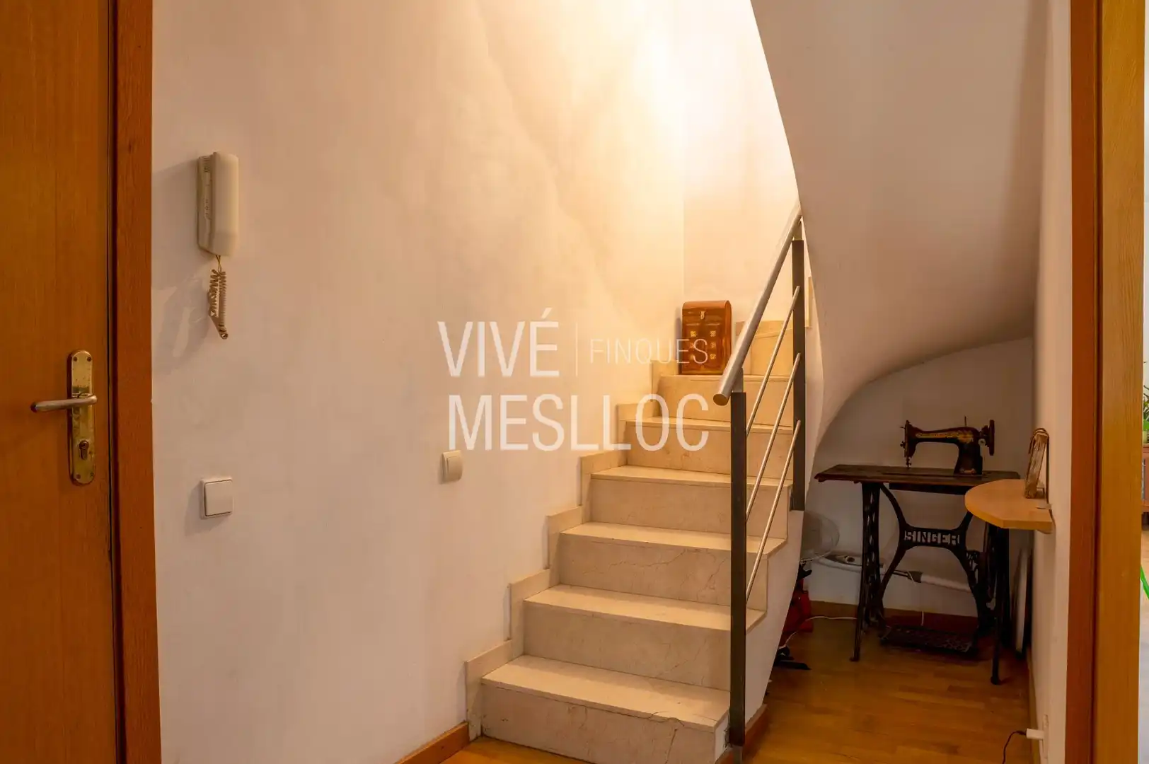 Piso en venta en Alella con Calefacción, Terraza y Trastero