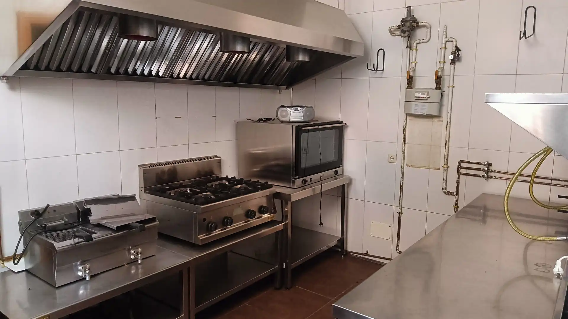 Local en venta en Calle de la Alcarria, Los Valles - Sanz Vázquez - El Fuerte