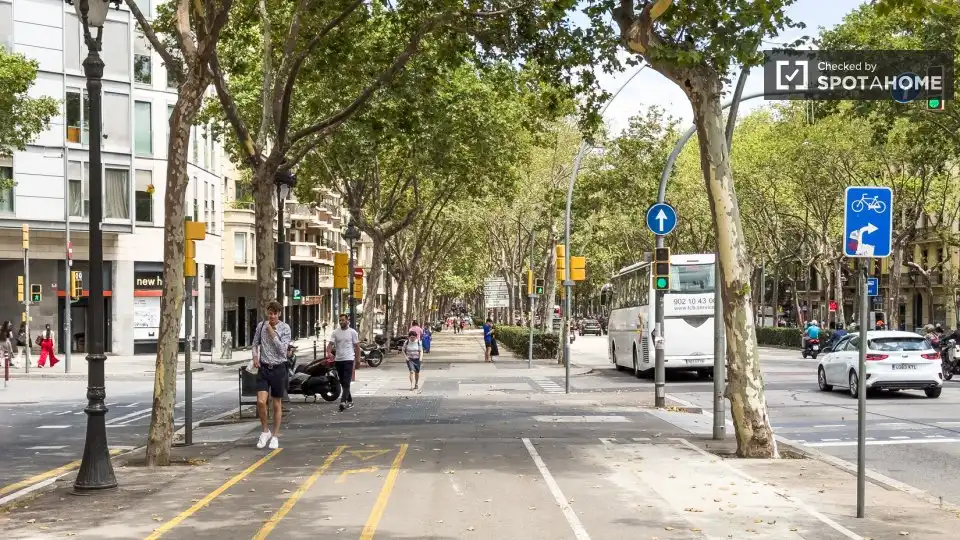 Habitació a La Nova Esquerra de l'Eixample