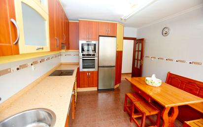 Kitchen of Flat for sale in Avilés