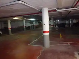 Parking avec ascenseur à vendre à Colon