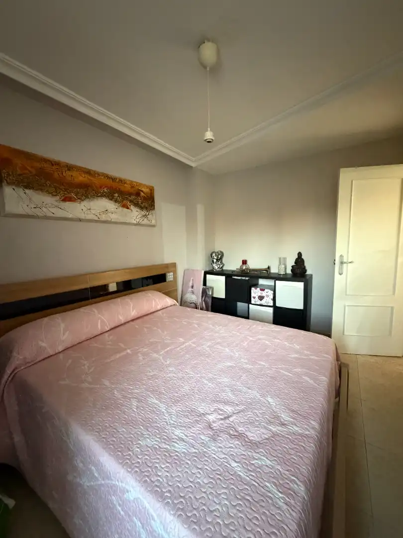 Habitación de Piso en venta en Sevilla con Aire acondicionado y Terraza