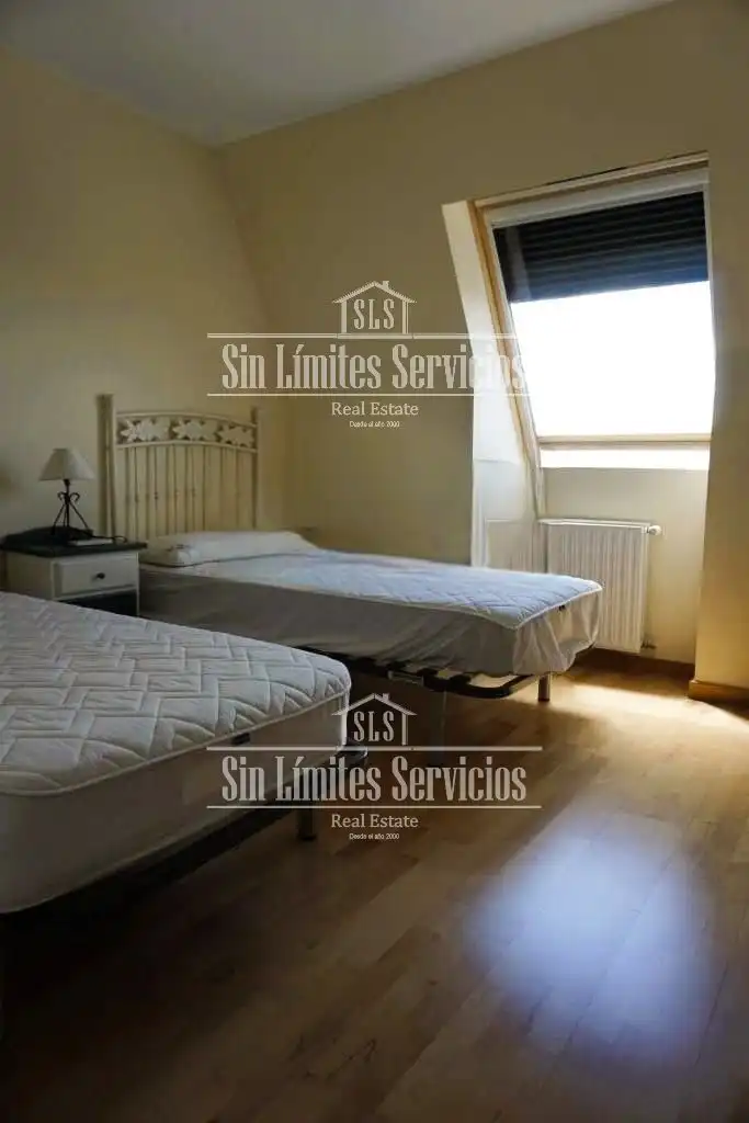 Bedroom of Houses for sale in Illescas  with Air Conditioner, Heating and Private garden
