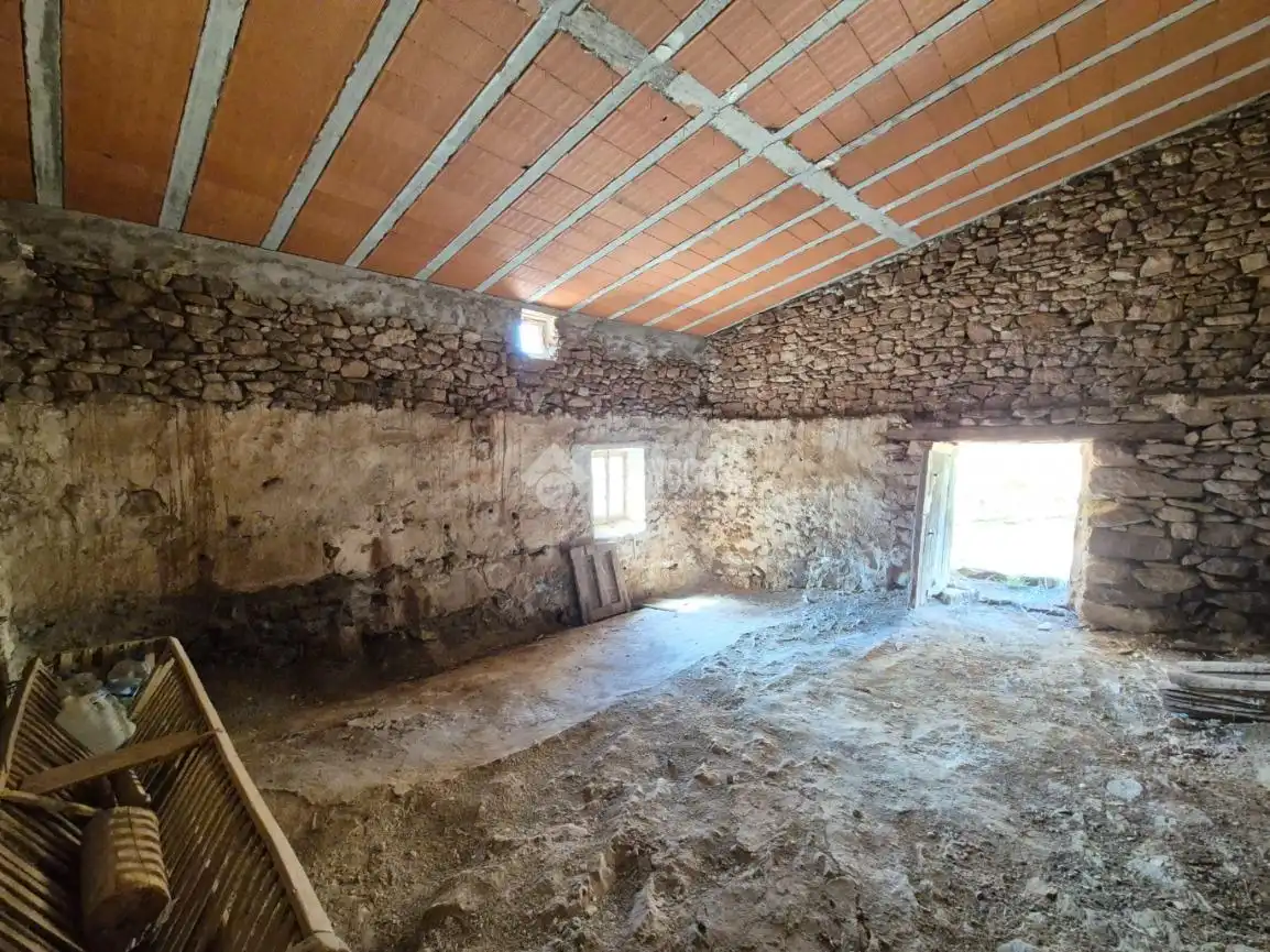 Finca rústica en venda en Anguita amb Jardí privat