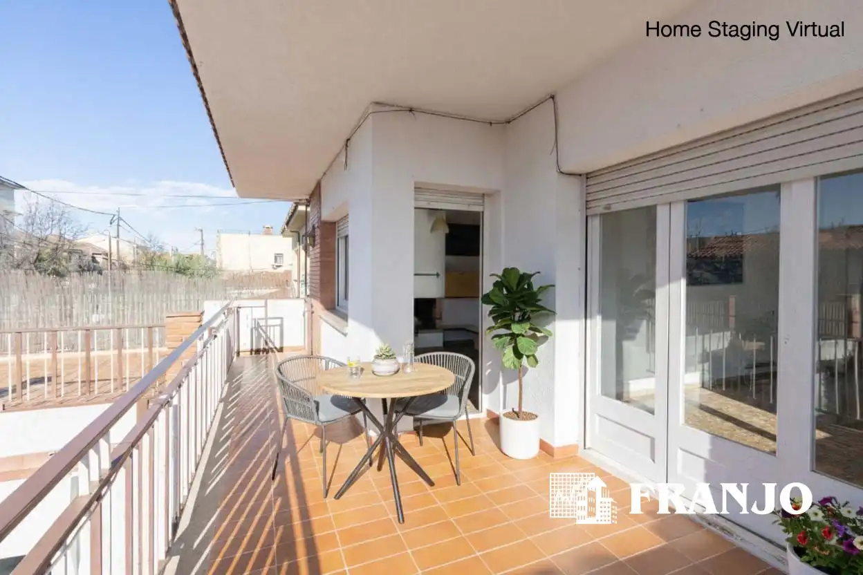 Vista exterior de Casa o chalet en venta en Barberà del Vallès con Calefacción, Terraza y Trastero