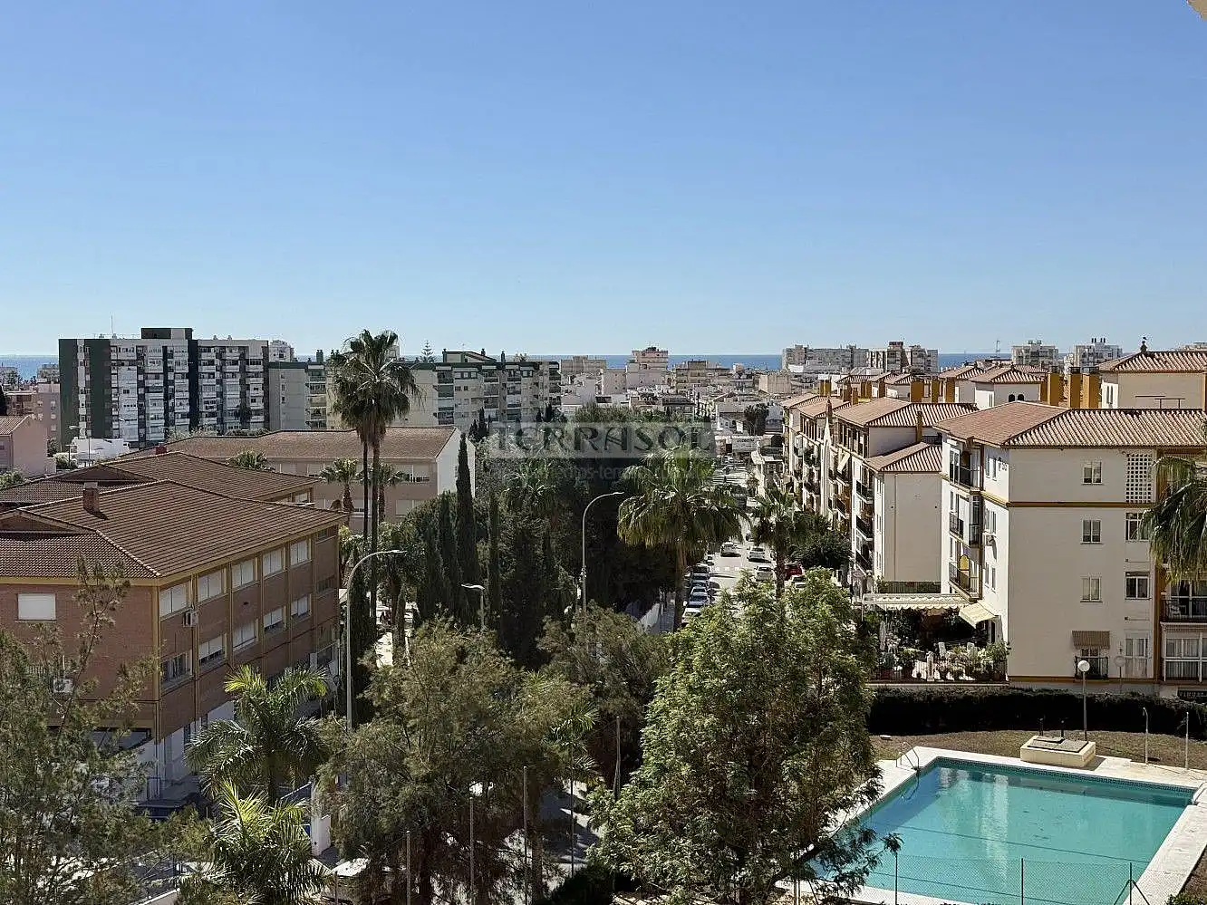Vista exterior de Apartament en venda en Vélez-Málaga amb Jardí privat, Terrassa i Traster
