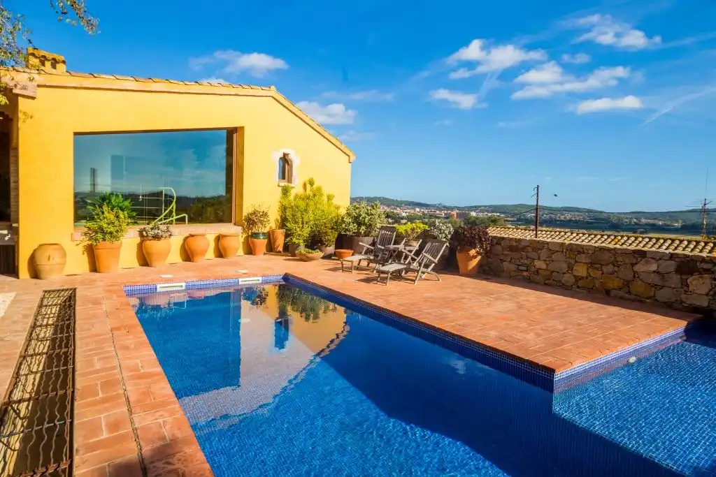 Villa con piscina in vendita a Carrer de la Font, imagen 4
