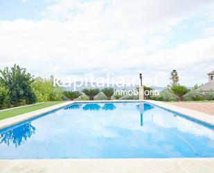 Swimming pool of House or chalet for sale in  Valencia Capital  with Air Conditioner, Terrace and Swimming Pool