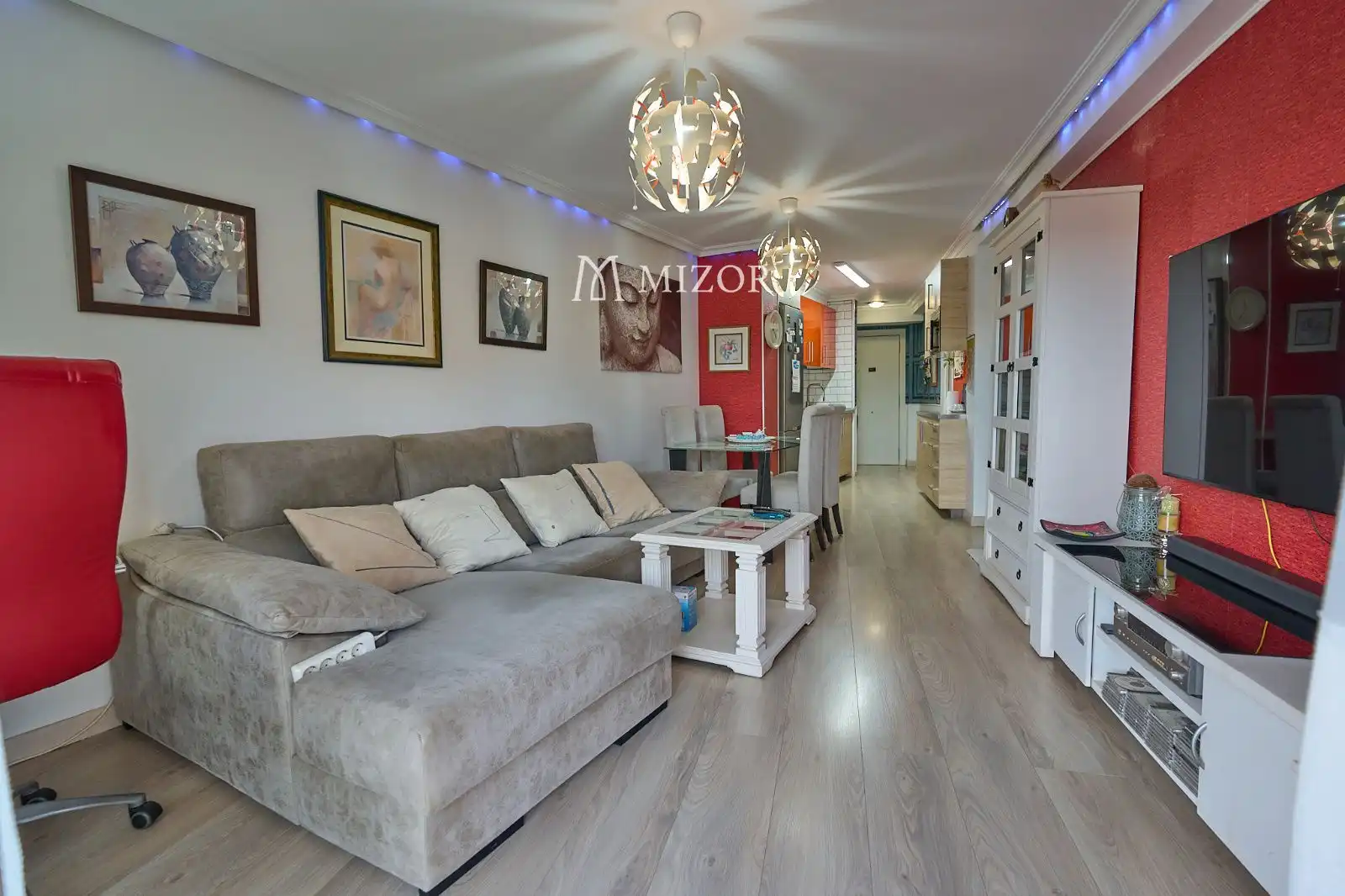 Apartament amb piscina en venda a EL CANO