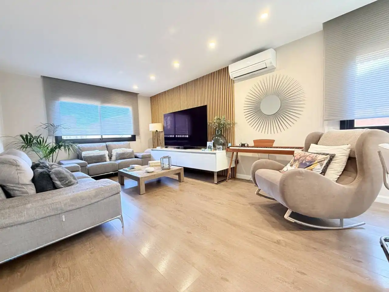 Living room of Houses for sale in Santa Maria de Palautordera  with Air Conditioner, Heating and Terrace