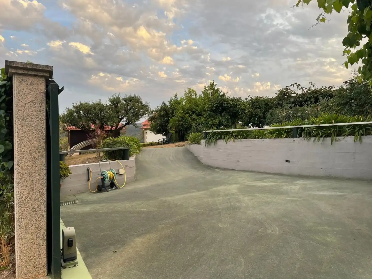 Vista exterior de Casa o xalet en venda en Campo Lameiro amb Piscina