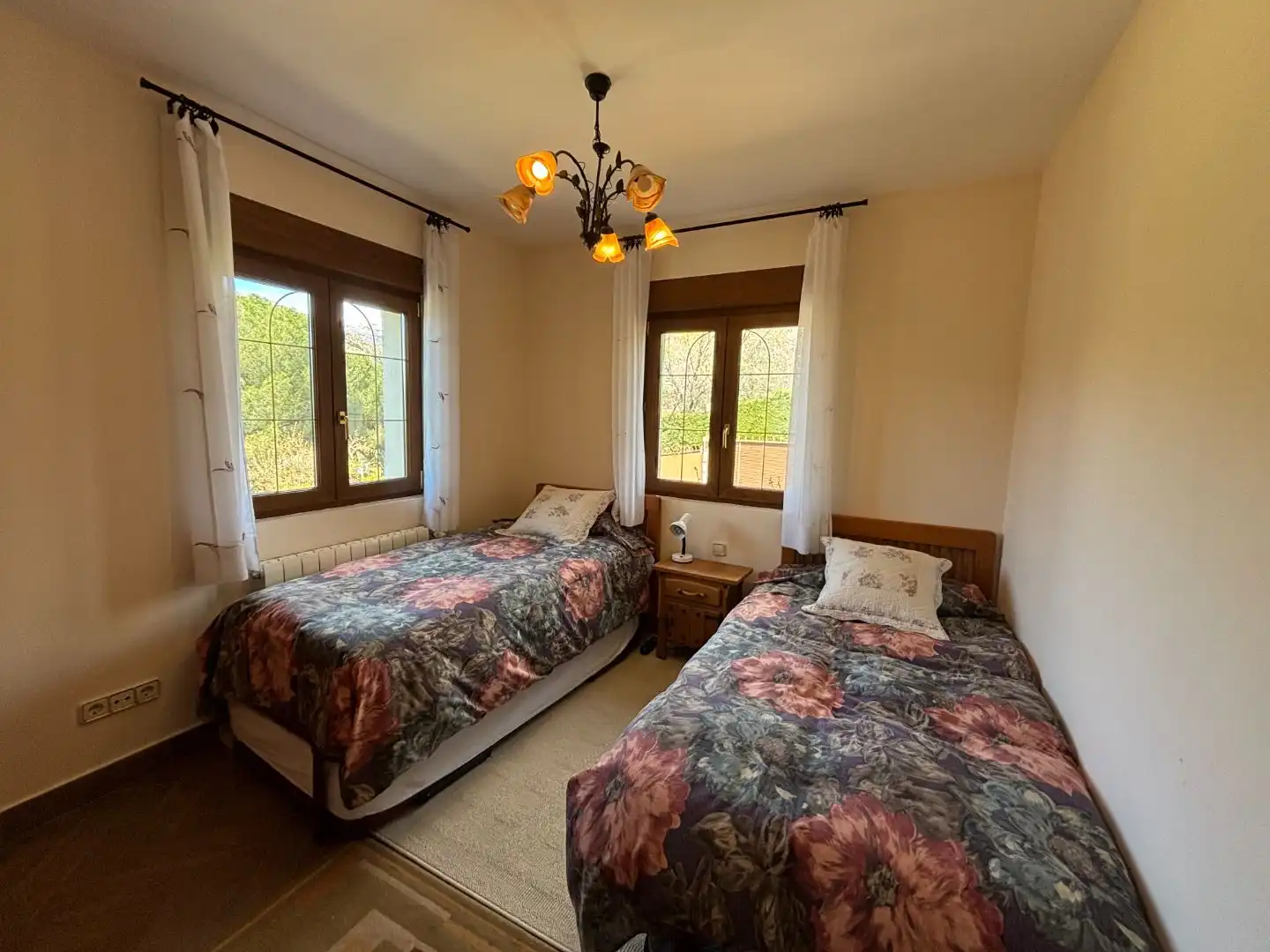 Chalet con piscina en venta en Calle del Miño 9, imagen 7