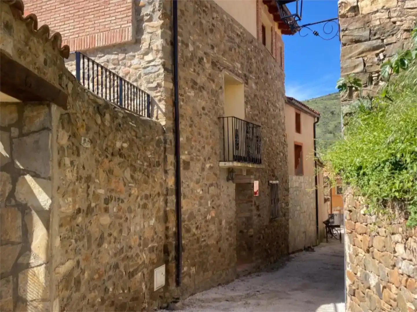 Vista exterior de Piso en venta en Valdemadera con Jardín privado, Trastero y Amueblado