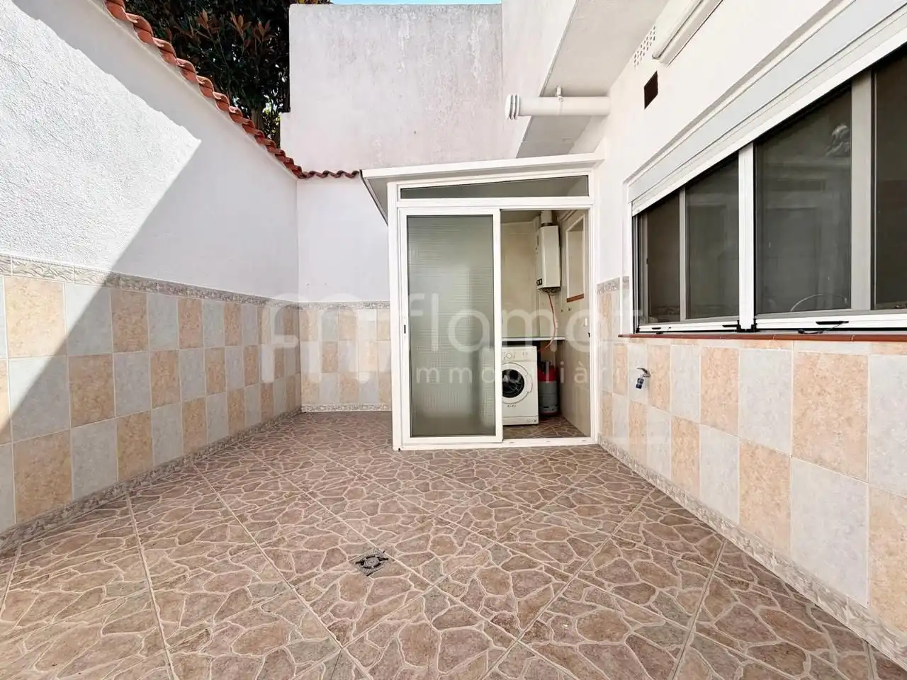 Bajo en venta en Malgrat de Mar