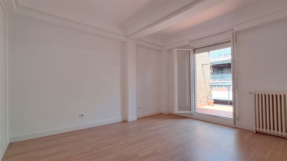 Bedroom of Attic to rent in  Madrid Capital  with Heating, Terrace and Oven