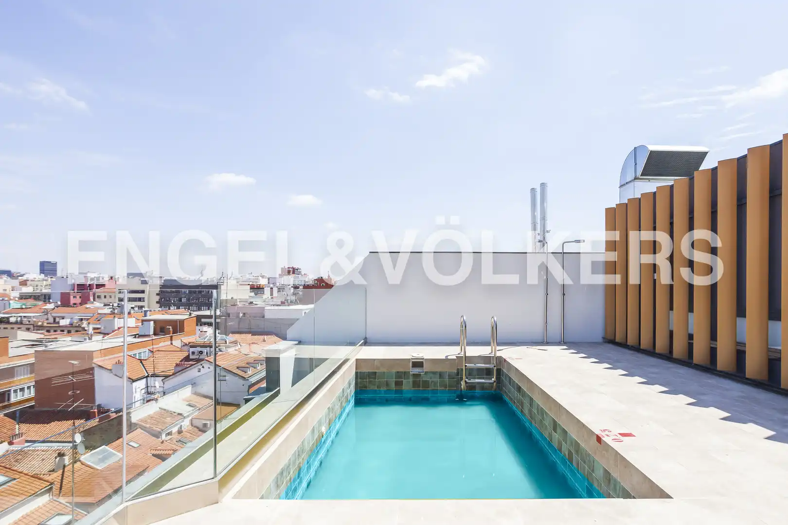 Swimming pool of Attic for rent in Madrid  with Heating and Swimming Pool