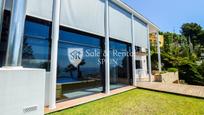 Vista exterior de Casa o xalet en venda en Blanes amb Terrassa i Piscina