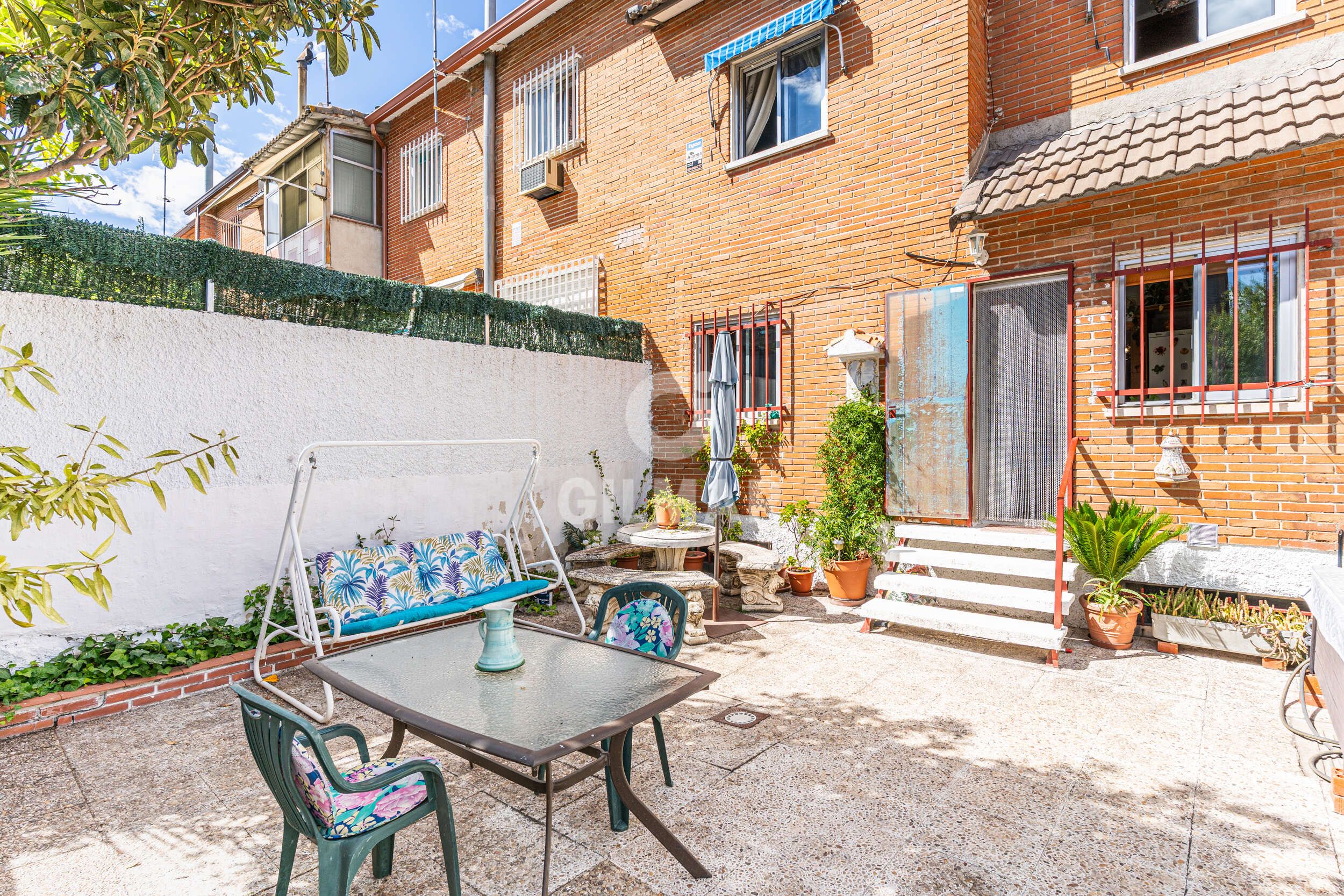 Garden of Single-family semi-detached for sale in Pozuelo de Alarcón  with Heating and Private garden