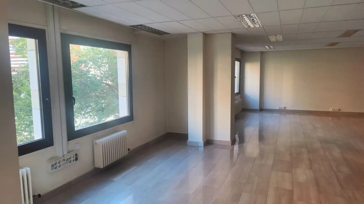 Büro zur Miete in IRUNLARREA 13. Pamplona-Iruña, 13, Mendebaldea - Ermitagaña