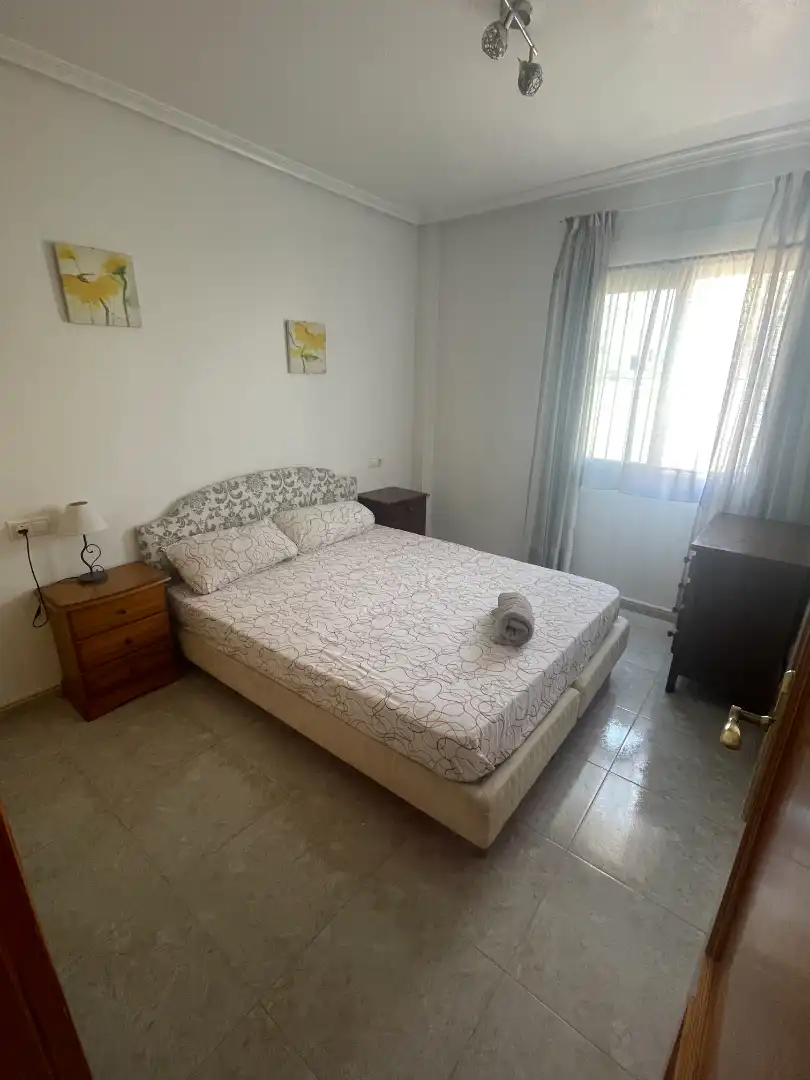 Terraced house with pool for sale in Avenida de las Cortes Valencianas, imagen 5