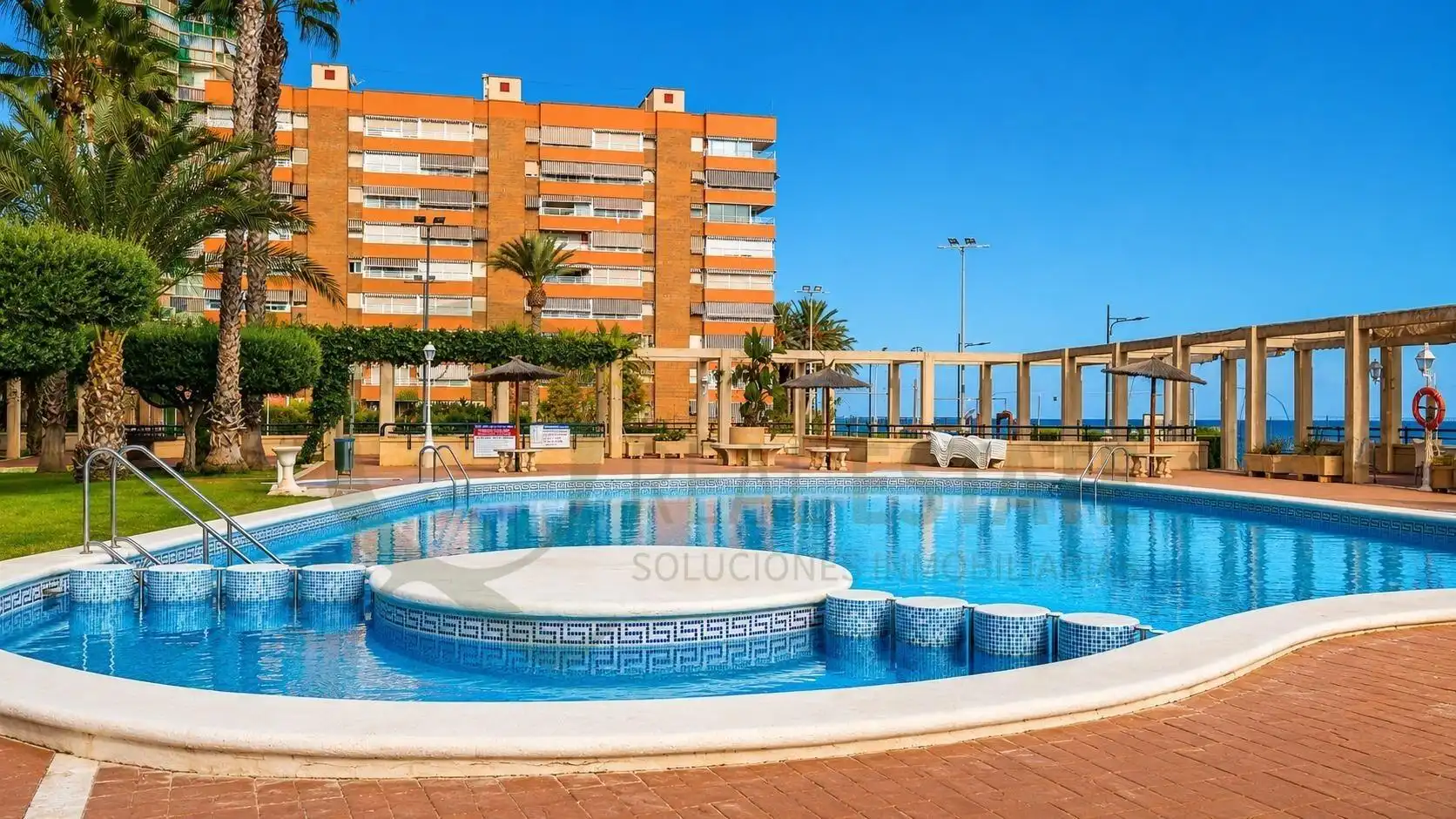 Schwimmbecken von Wohnung zur Miete in El Campello mit Heizung, Privatgarten und Terrasse