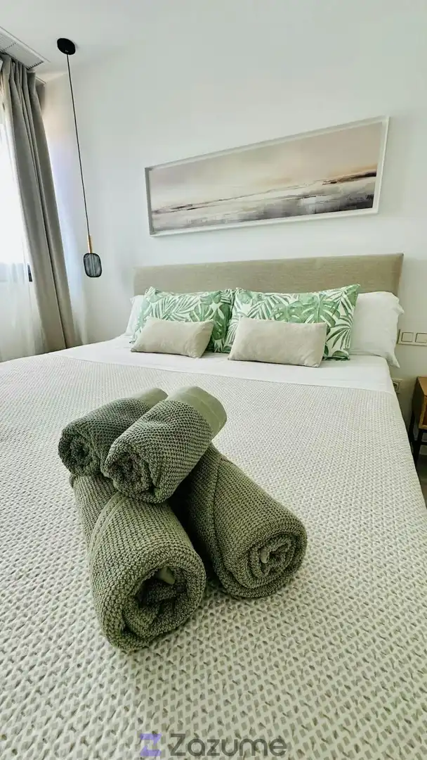 Bedroom of Flat for rent in Málaga  with Air Conditioner, Heating and Private garden