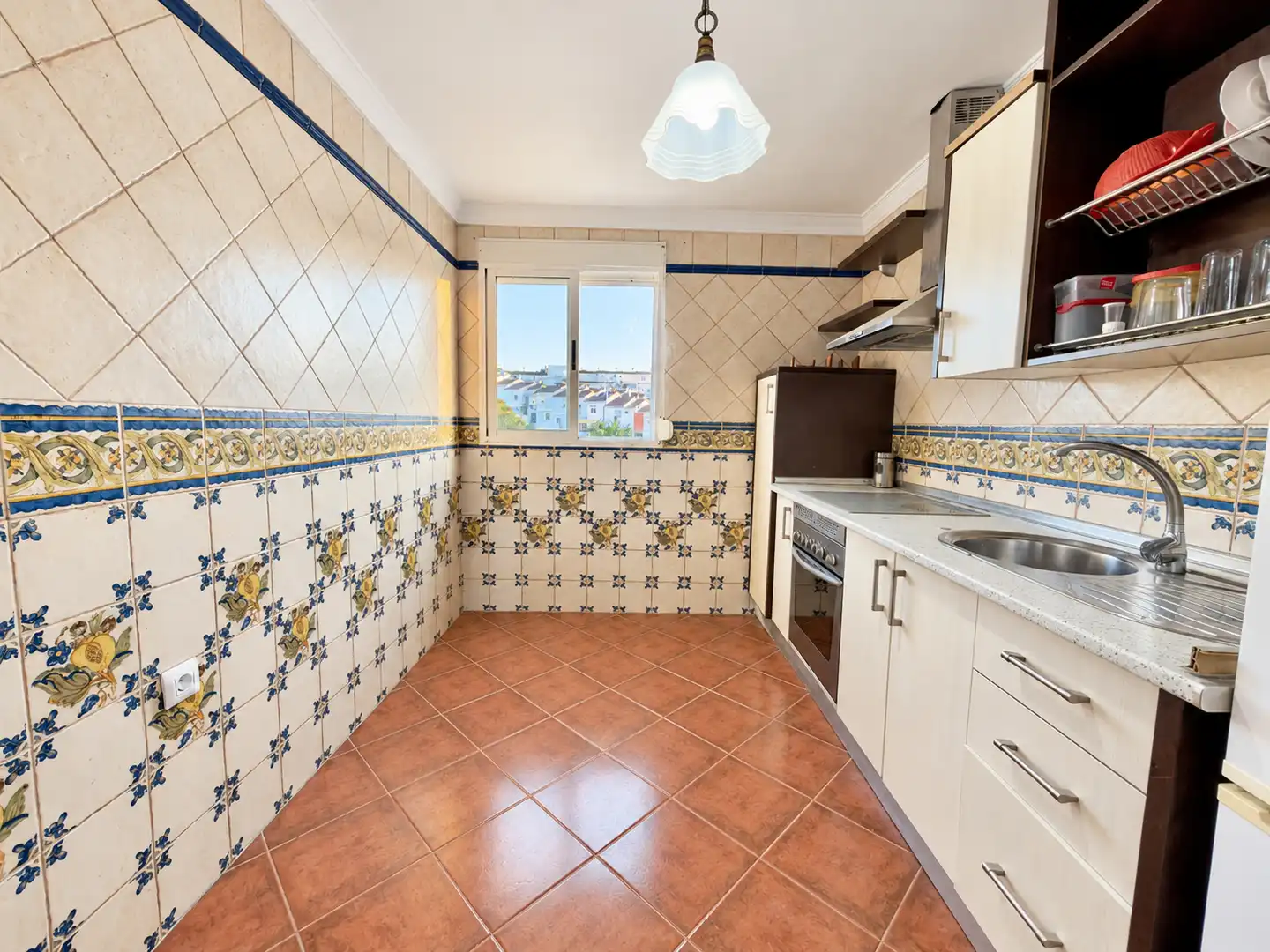 Cuina de Casa o xalet en venda en Villamartín amb Aire condicionat, Terrassa i Balcó