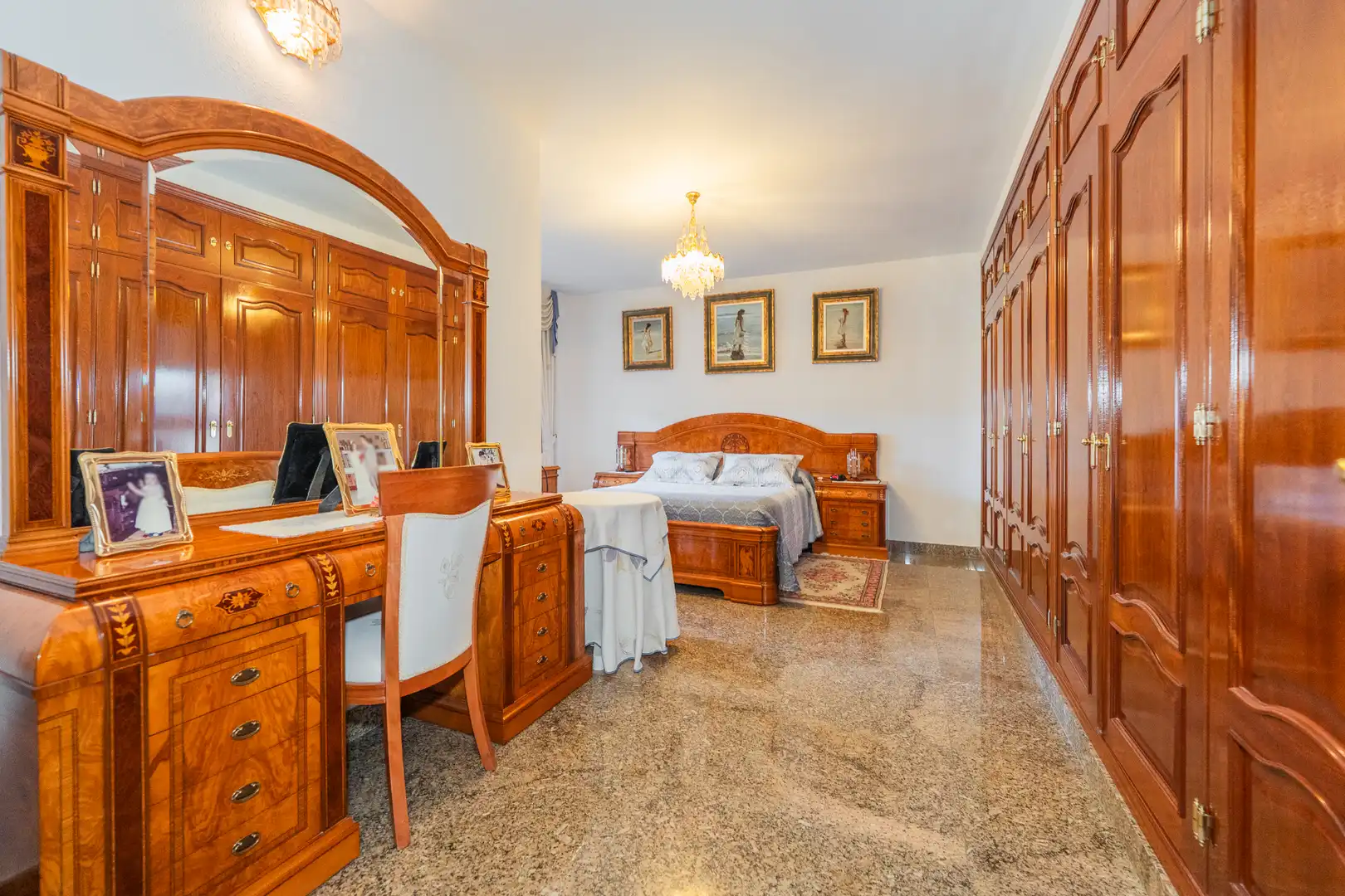 Bedroom of Houses for sale in San Sebastián de los Reyes  with Air Conditioner, Heating and Private garden