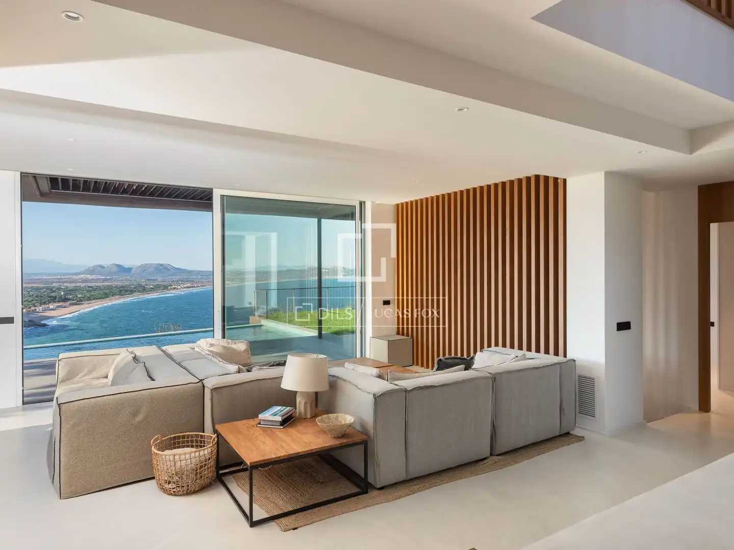 Sala de estar de Casa o chalet en venta en Begur con Aire acondicionado, Calefacción y Jardín privado