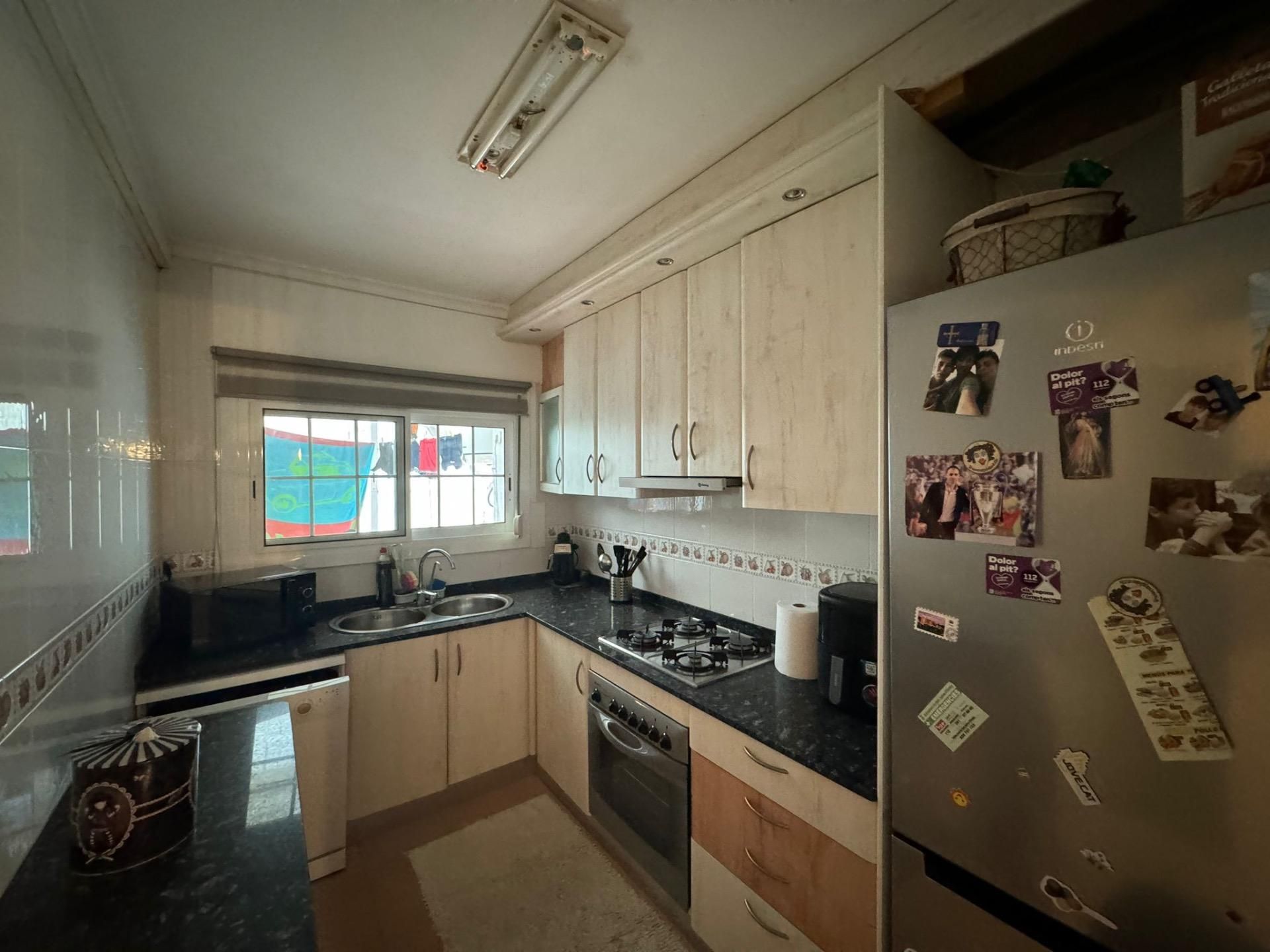 Küche von Wohnung zum verkauf in Sant Jaume d'Enveja mit Heizung und Balkon