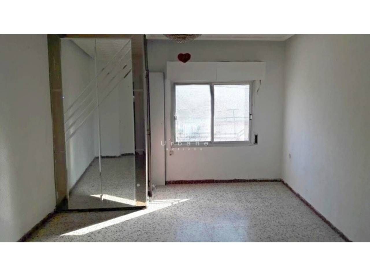 Piso en venta en  San Antonio , Beniaján