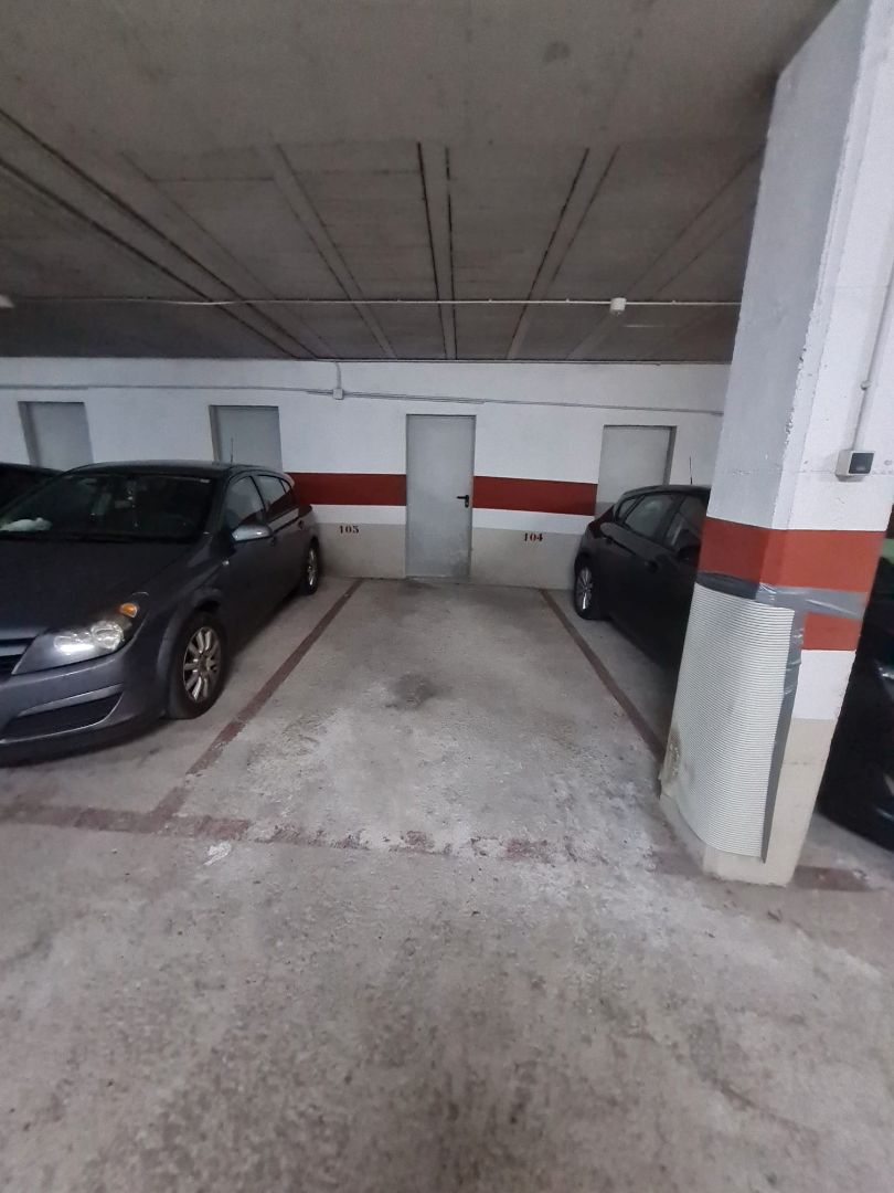 Garage to rent in Avinguda Francesc Macià, 265, Nucli Urbà  , Esparreguera