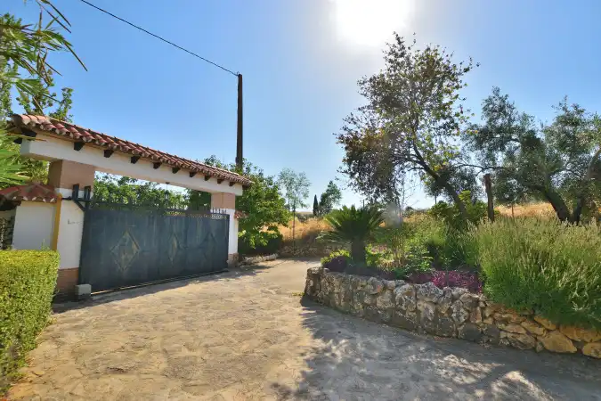 Jardín de Finca rústica en venta en Arriate con Jardín privado, Terraza y Piscina