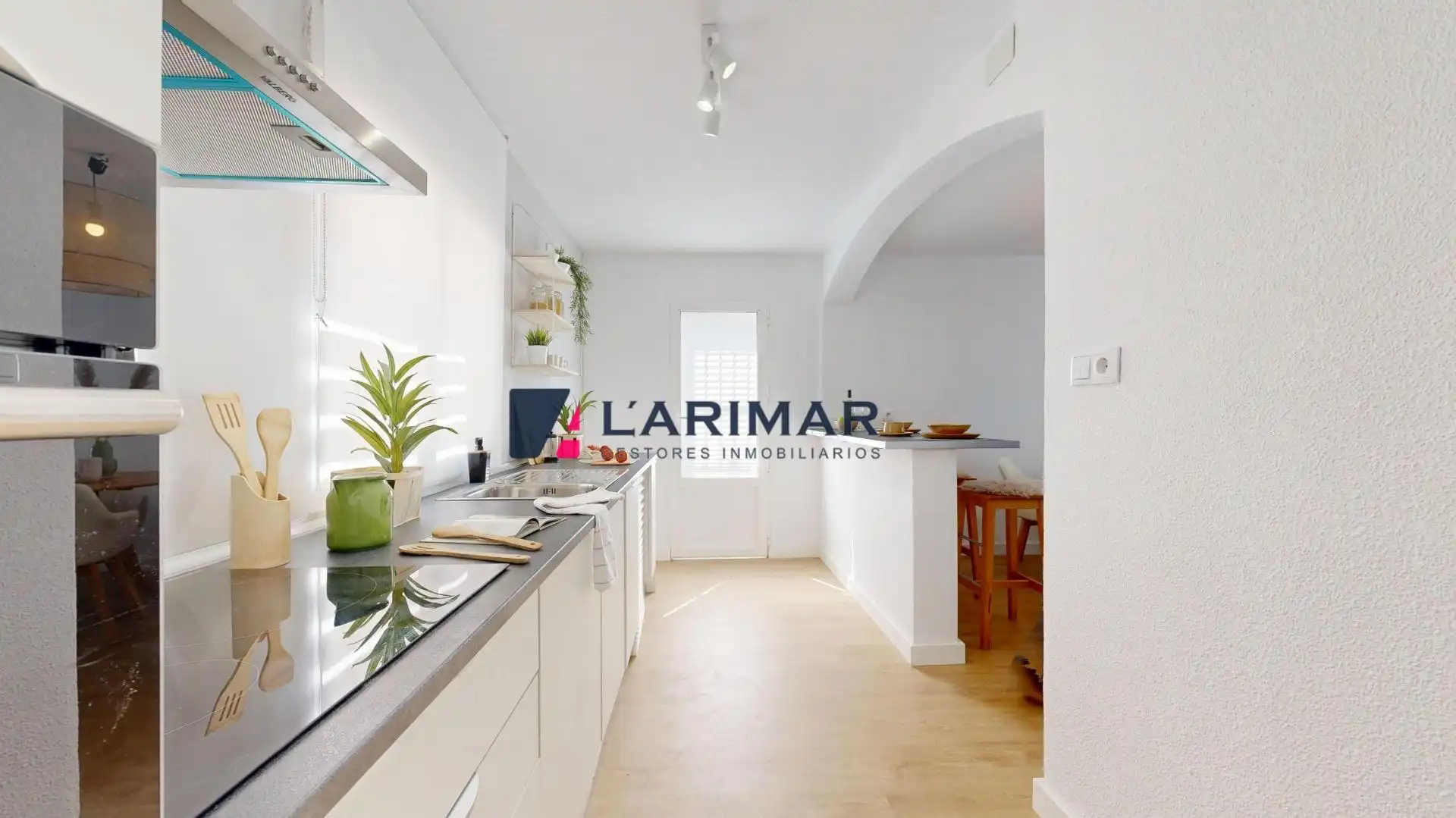 Cocina de Casa adosada en venta en Orihuela con Jardín privado, Terraza y Piscina comunitaria