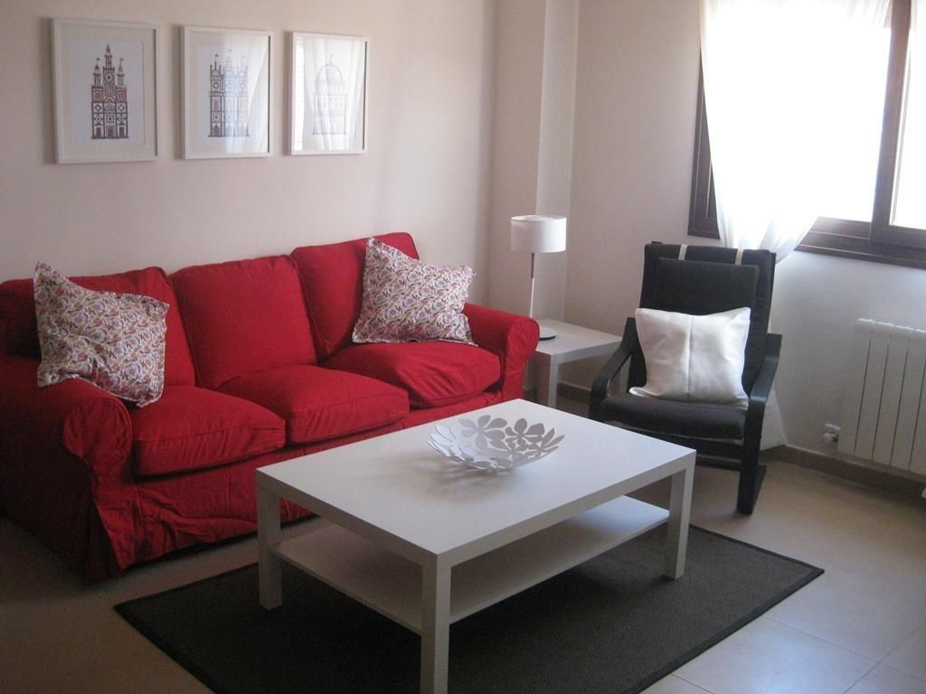 Sala de estar de Piso de alquiler en  Granada Capital con Aire acondicionado, Calefacción y Jardín privado