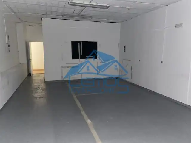 Local comercial en venda a Ángel Barja, imagen 7