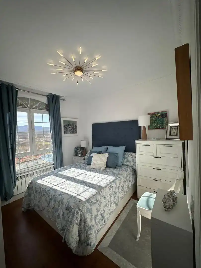Habitación de Casa o chalet en venta en Huércanos con Aire acondicionado, Jardín privado y Parquet