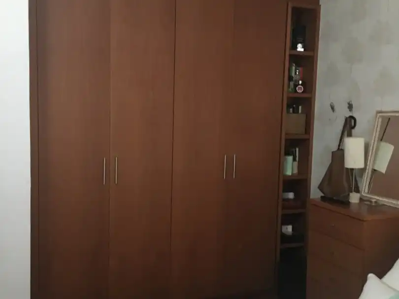 Dormitori de Pis en venda en L'Hospitalet de Llobregat amb Aire condicionat