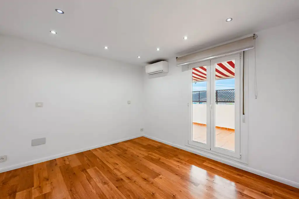 Terrassa de Apartament en venda en Vélez-Málaga amb Aire condicionat i Moblat